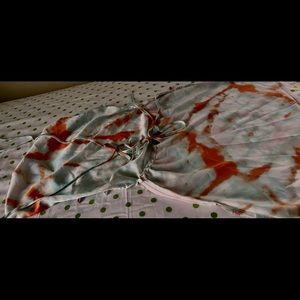 Small backless dress